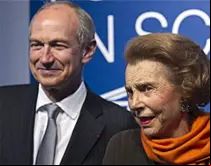 Jean-Paul Agon, presidente de L'Oréal, Y Liliane Bettencourt, accionista de referencia.