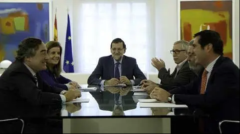 ayuda-parados