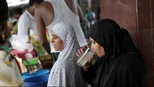 Calcuta-India-afectada-brutal-calorEFE_CLAIMA20150525_0102_28