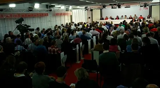 psoe abstencion