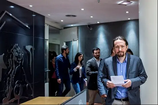 podemos mocion