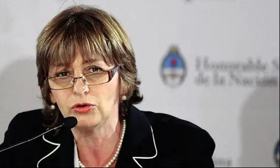Alejandra-Gils-Carbó