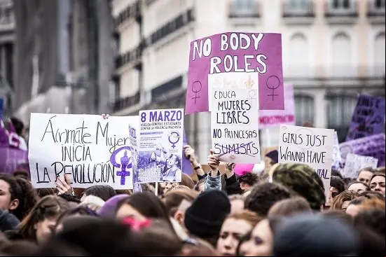 mani 8m