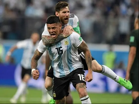 messi rojo