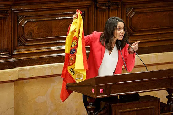 PORTADA-LO-NACIONAL-_ARRIMADAS-2