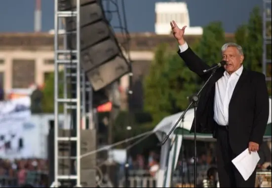 AMLO1