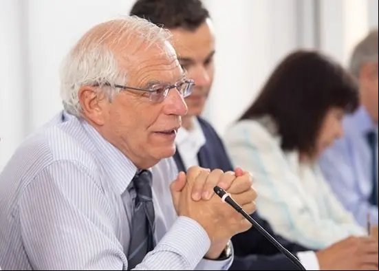 BORRELL MICROFONO