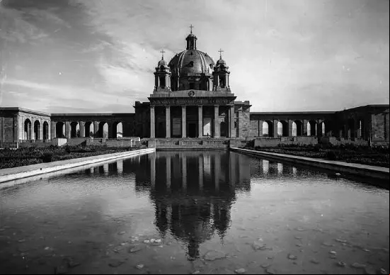 monumento