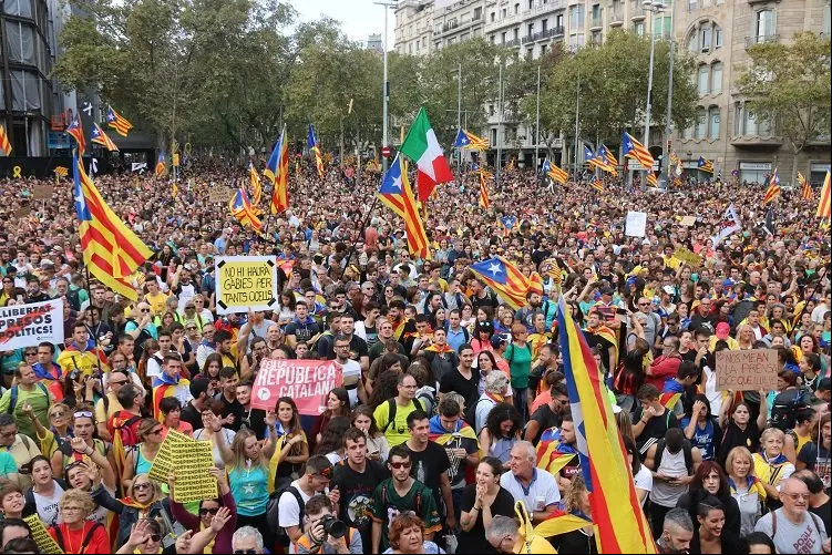 tsunami democratico