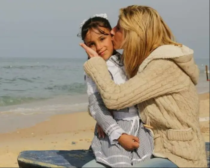 ELENA Y SHADA