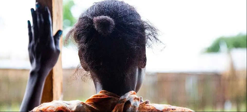 mujer-unicef-albert-gonzalez-farran
