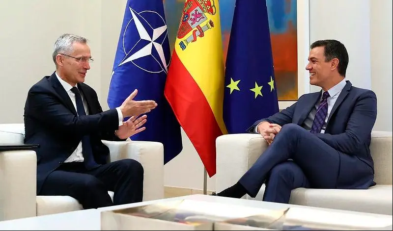 Jens_Stoltenberg_Pedro_Sanchez