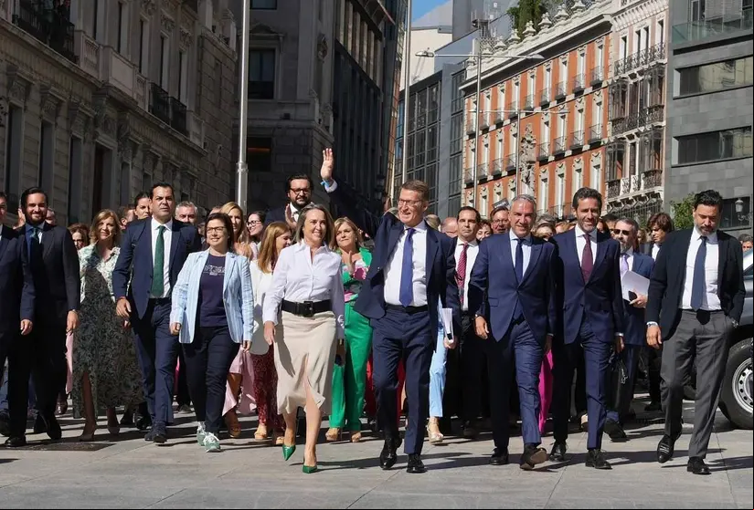 feijoo_llega_congreso