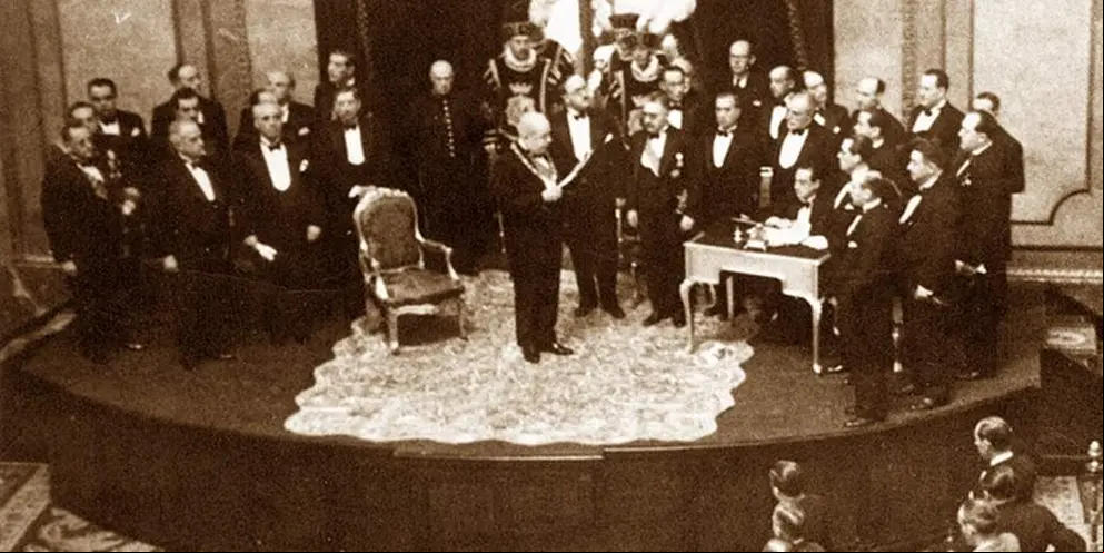 Promesa de Manuel Azaña cortes
