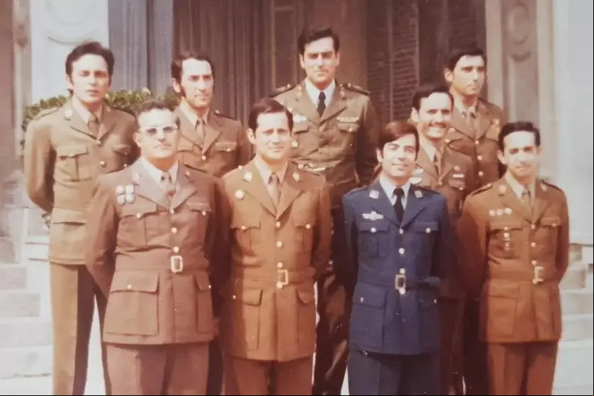 Nueve de los oficiales fundadores de la Unión Militar Democrática (Xabier Fortes)