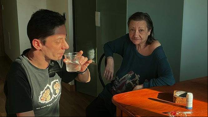 Madre e hijo, compañeros de piso. (Yolanda Rodríguez Soria)