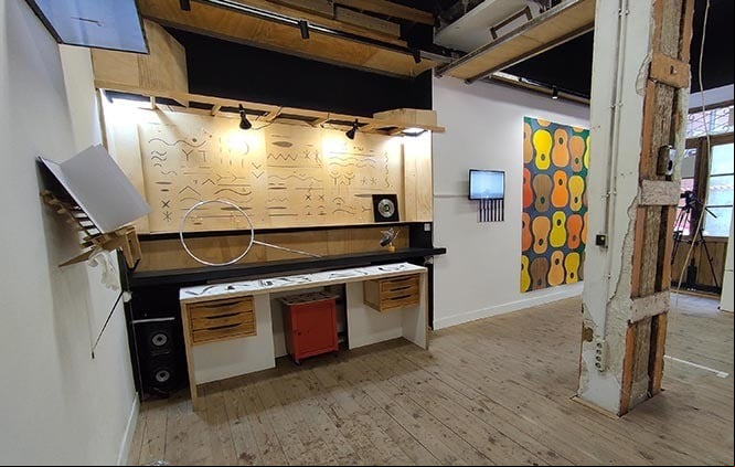 Interior de Indago Gallery
